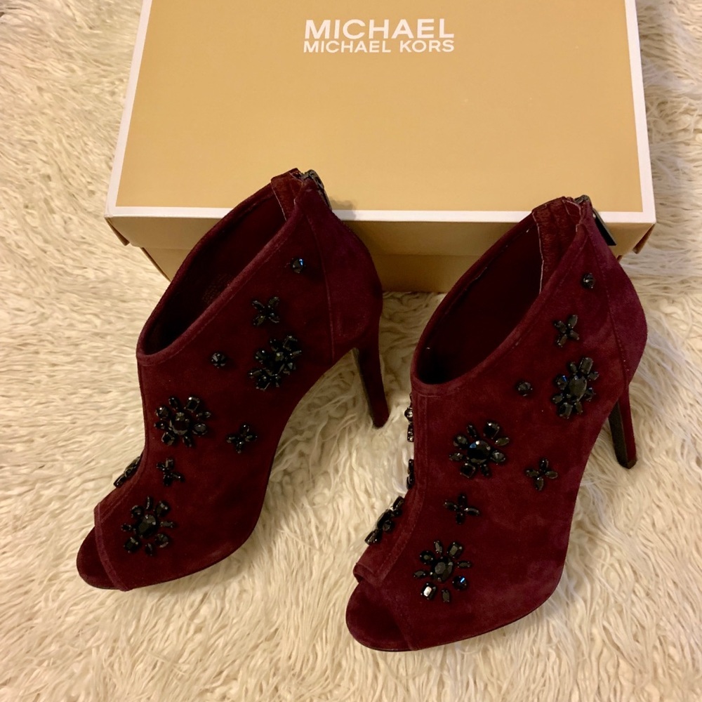 MICHAEL Kors EDIE Bootie, Plum. - Picture 2 of 3